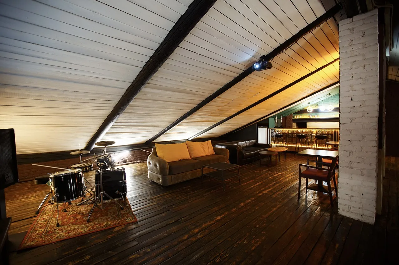 Duty Free Loft — аренда зала на девичник в СПб